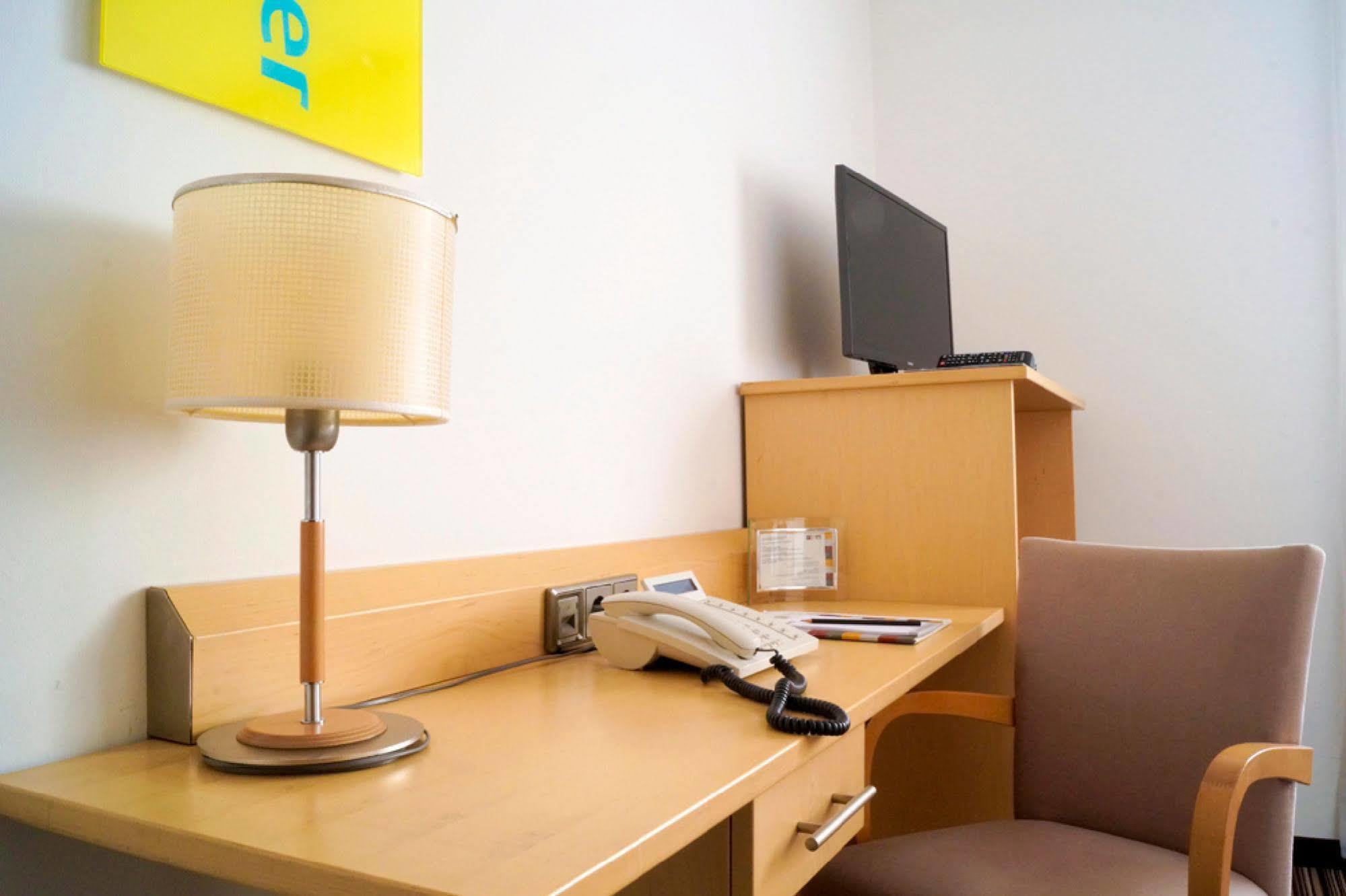 Hsh Hotel Apartments Mitte Берлин Екстериор снимка